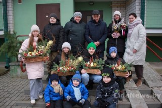 Фото: Счастливы вместе: Три поколения семьи Седлеревич живут под одной крышей